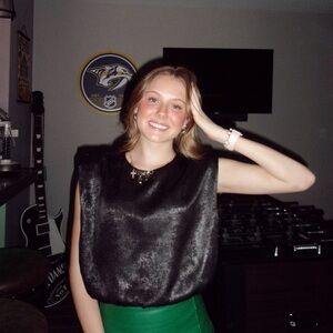 Meet your Posher, Scarlett